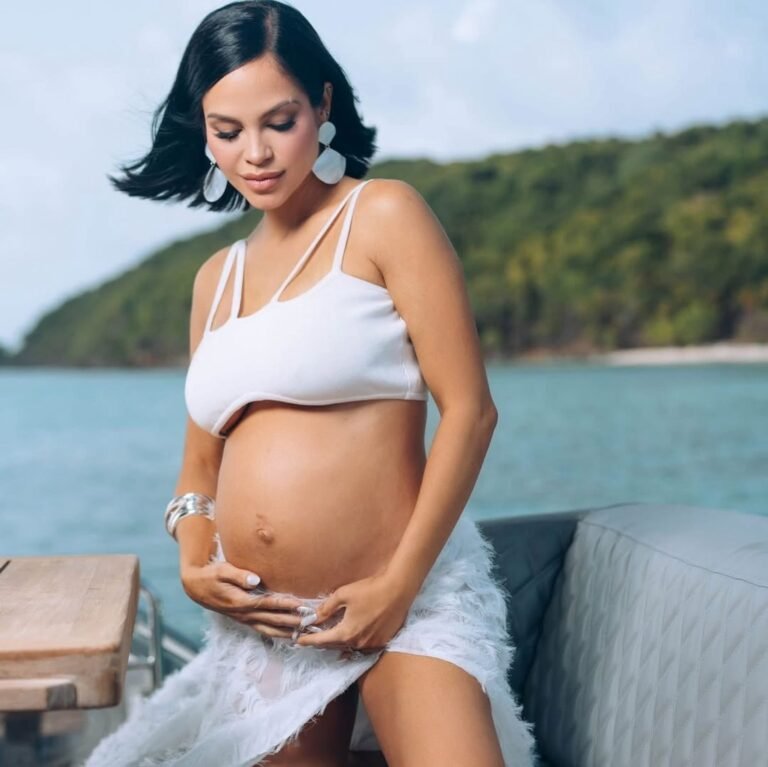 La cantante urbana dominicana se encuentra en su sexto mes de embarazo de su hija junto al productor Rafael “Raphy” Pina