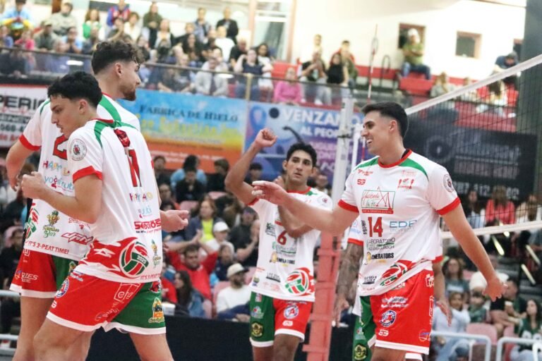 En el otro partido de la jornada del viernes, los Gigantes de Carolina vencieron en tres parciales a los Mets de Guaynabo