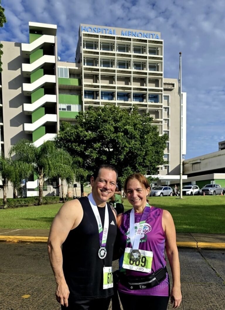 La abogada y esposa de Juan Dalmau dio cuenta del progreso de su salud al completar una carrera 5K para concienciar sobre los accidentes cerebrovasculares