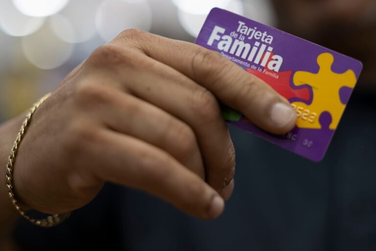 El Departamento de la Familia identificó recursos económicos para continuar proveyendo el servicio