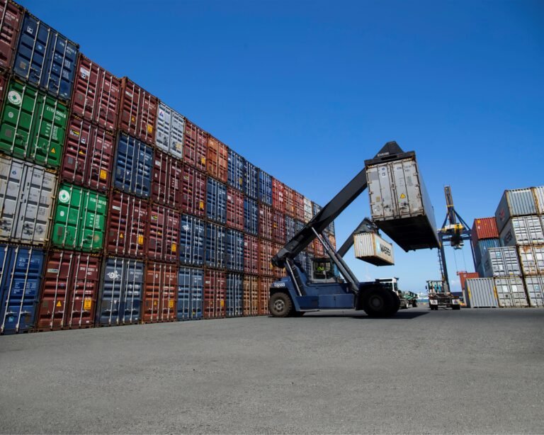 La gobernadora Jenniffer González recuerda que la plataforma del PNP dispone la congelación del tributo por cinco años y su eventual sustitución