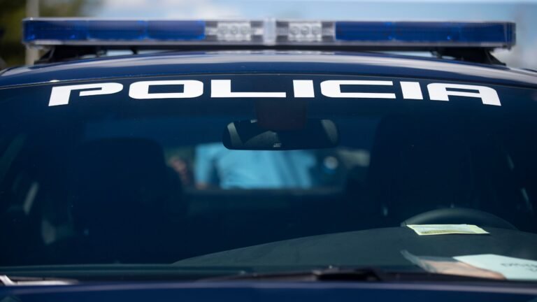 Tras localizarla en Cayey, los agentes van a interrogar a su expareja siguiendo el protocolo de casos de violencia de género