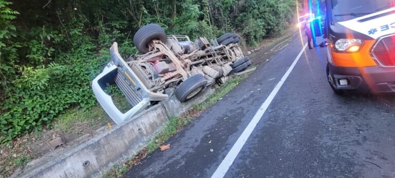 El conductor resultó herido