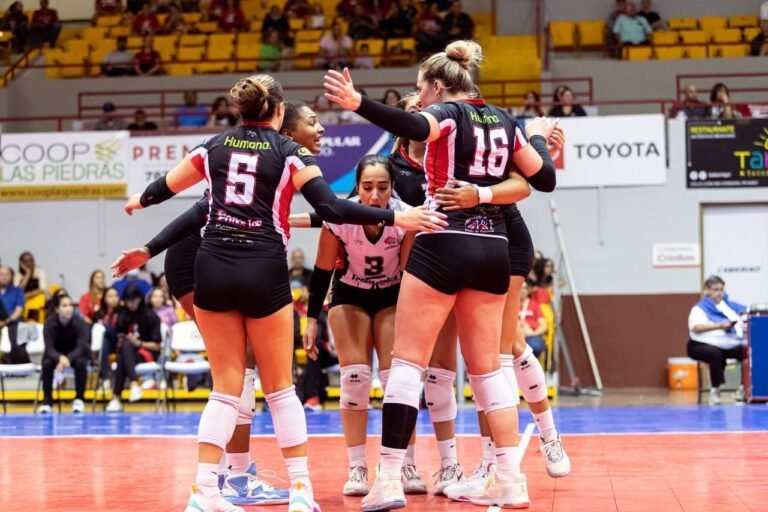 Las propuestas de ambos municipios no evolucionaron hacia la siguiente temporada y apuntan a 2027. Además, retornan las Leonas de Ponce.