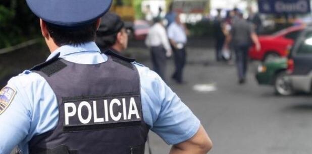 La Policía hizo un llamado a los ciudadanos para ofrecer confidencias que ayuden en la investigación