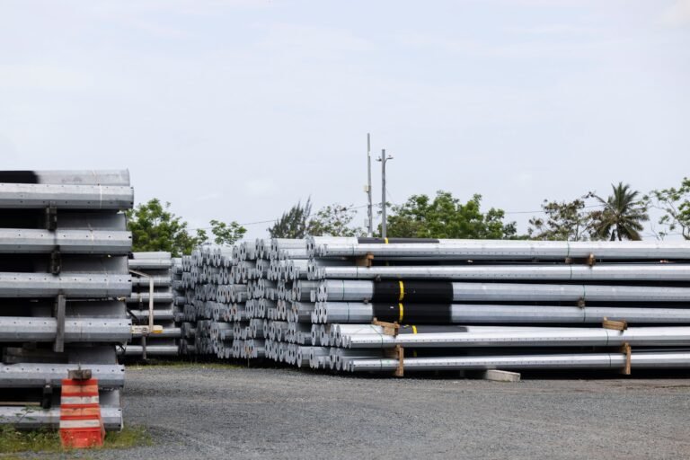 Esta semana, el organismo ha dado luz verde a dos acuerdos a favor de la compañía pariente del operador de transmisión y distribución