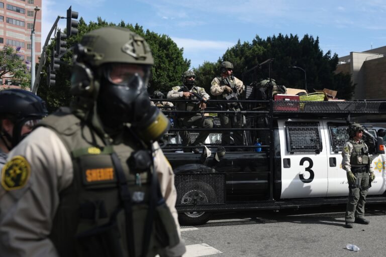 La administración argumento que la medida amenaza la seguridad de los agentes