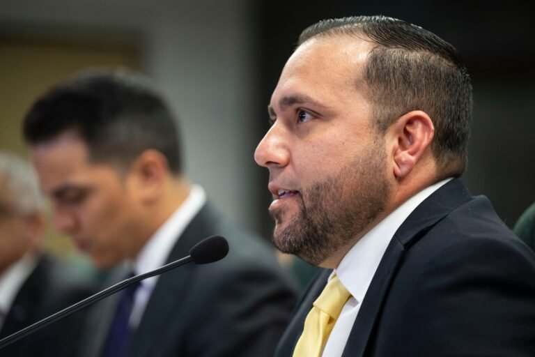 La OGP señala que se trata de una iniciativa en colaboración con la Junta Fiscal que también provee para manejar el impacto de la propuesta reforma contributiva