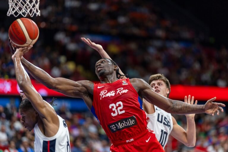 El pívot sufrió un esguince de tobillo con el Hapoel Tel Aviv y no estará disponible para los juegos ante Jamaica