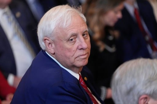 El republicano Jim Justice tiene un historial de problemas financieros que se remontan a más de una década
