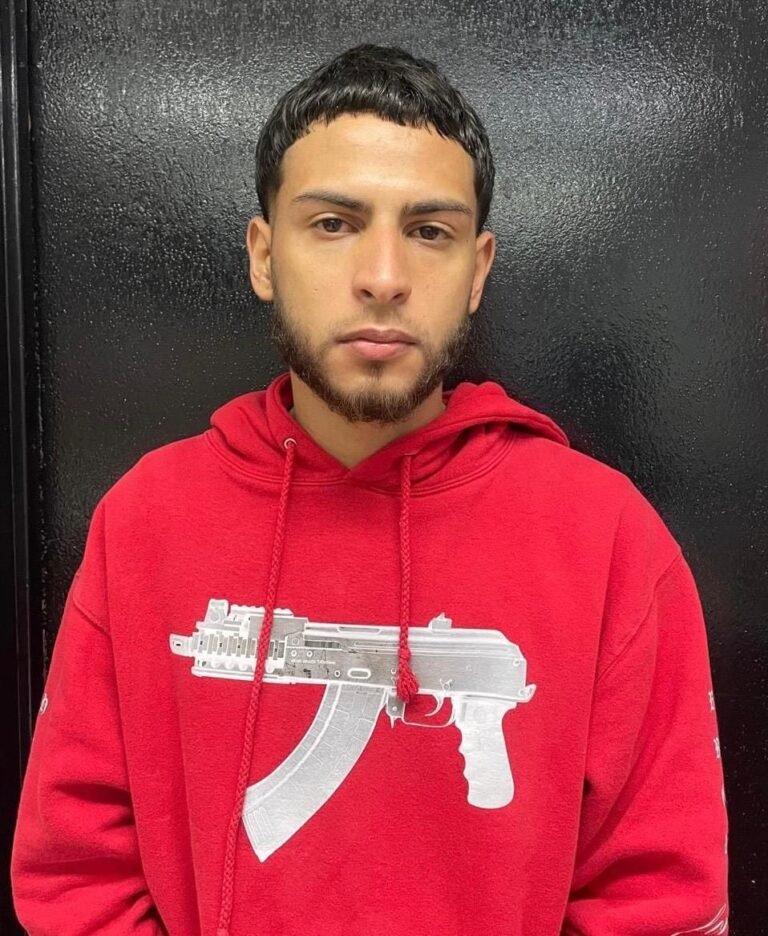 Eliezer Rivera Otero, quien fue trasladado a la prisión federal en Guaynabo, compartía la celda con Luis Osvaldo Rivera Rivera, uno de los imputados por una masacre en Las Marías