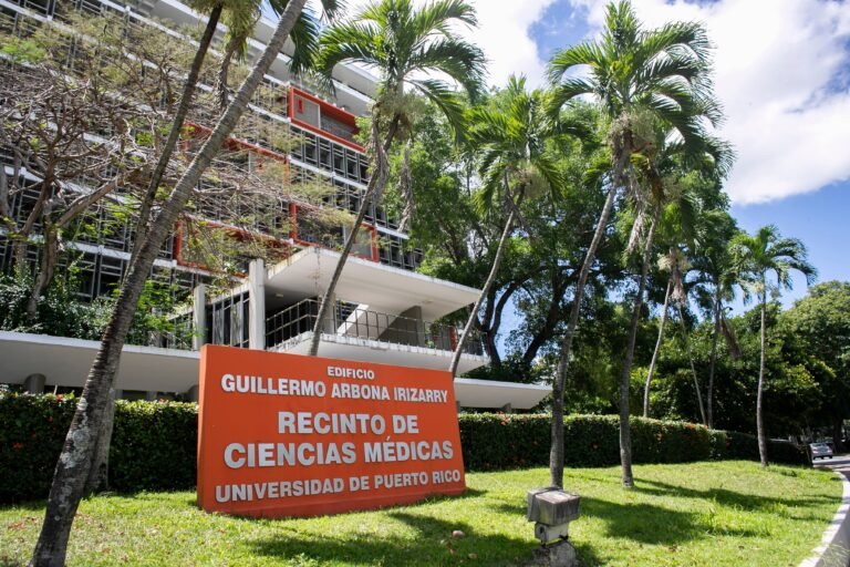 Para este martes, las autoridades universitarias deben tener una respuesta referente al conflicto obrero-patronal para evitar que la manifestación se replique en otras unidades