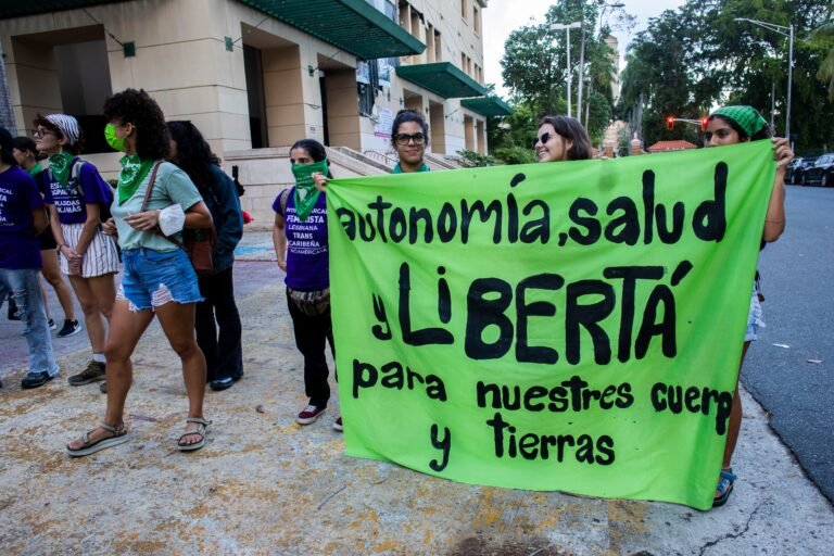 Expertas en Derecho y Medicina alertaron de la amplitud de las enmiendas aprobadas al Código Civil, así como de los retos y riesgos que representan