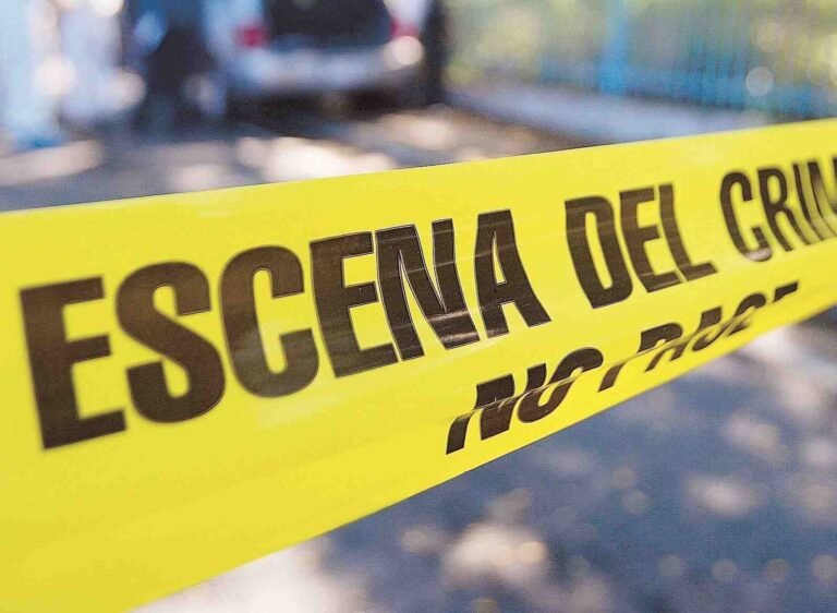 El occiso falleció en la escena tras recibir múltiples heridas de proyectil de bala