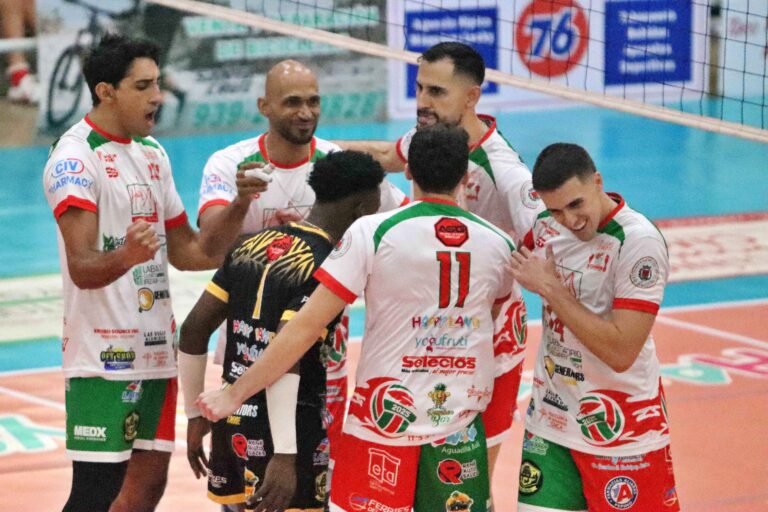 San Sebastián, bicampeón defensor, remontó para vencer en cinco parciales a los Patriotas de Lares, sexteto que contó con el debut del dirigente Enrique “Papolito” López