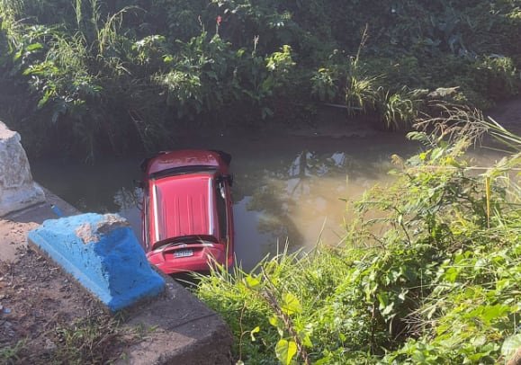 El accidente se reportó en la carretera PR-725 en el sector La Barriada