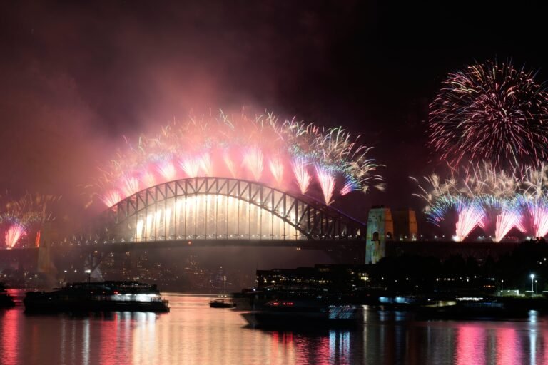 Varias ciudades en Europa, Asia y África ya celebraron la llegada del nuevo año