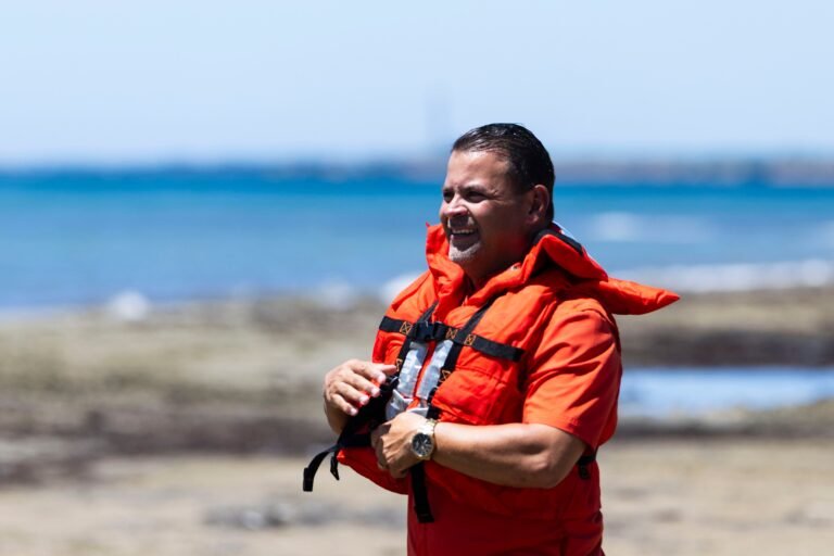 Eric Bachier Román designó a un funcionario del ayuntamiento para investigar dos querellas radicadas por una empleada municipal contra su persona