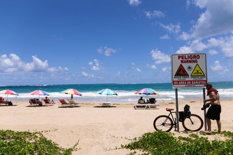 Aunque se esperan condiciones mayormente secas, también podría verse alguna lluvia en algunas partes de la isla