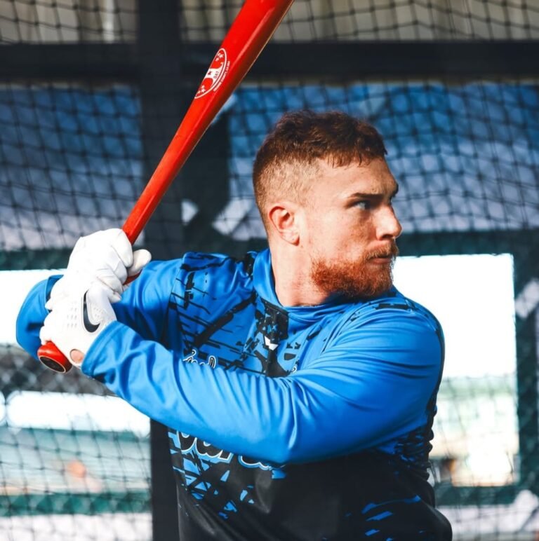 El receptor podría activarse en las próximas horas, mientras el campocorto aún define sus planes para un posible regreso a la liga invernal