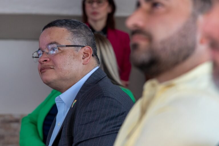 Víctor Ramos recalcó que los contagios de ciertas infecciones suelen aumentar durante esta temporada