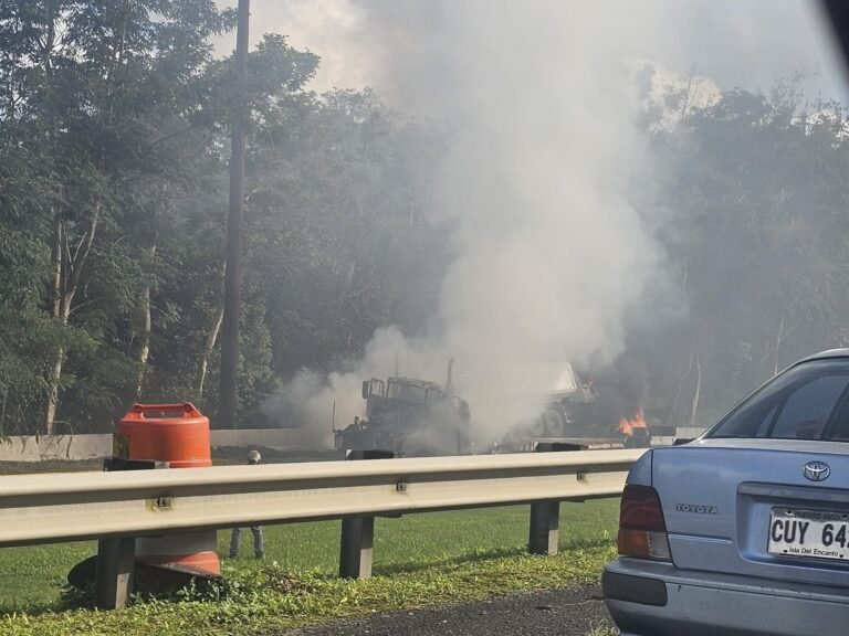 Las autoridades atienden el incidente y exhortan a tomar rutas alternas, como la PR-1
