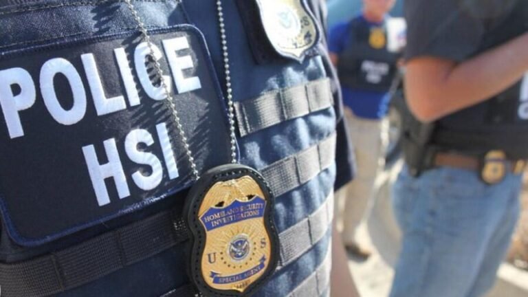 José Antonio Maestre Rivera, de 37 años y residente de Carolina; y Gilberto Fontánez Alvarado, de 67 y de Bayamón, fueron señalados formalmente por las autoridades federales