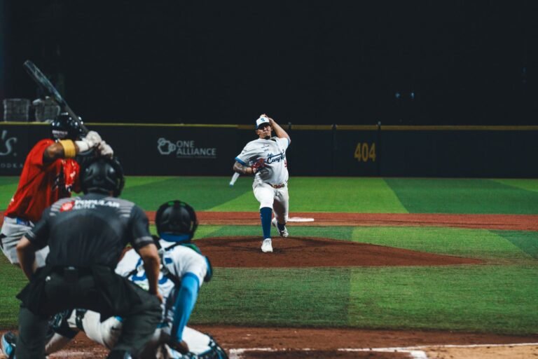 En Carolina, los Gigantes blanquearon, 9-0, a los Indios para colocarse en el cuarto lugar de la tabla de posiciones