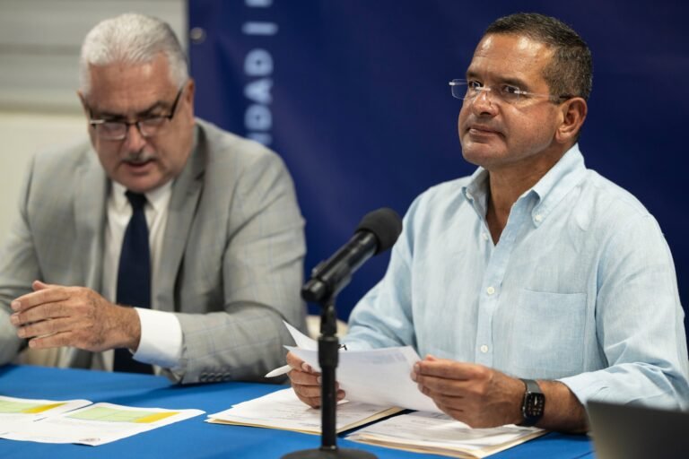 El presidente del Senado y el exgobernador compartieron en una trulla en Orocovis