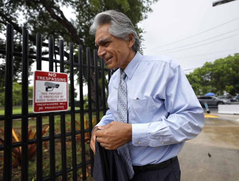 El exagente Mark Rossini denunció problemas con su informe presentencia