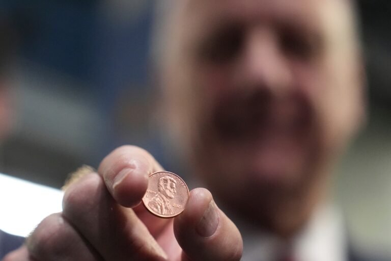 La Casa de la Moneda vendió 232 conjuntos de tres centavos por la asombrosa suma