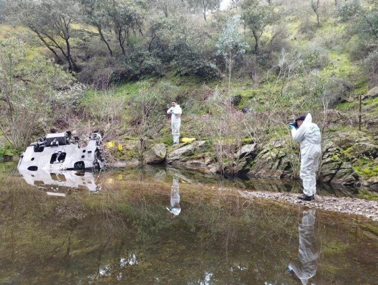La cifra subió tras el hallazgo de dos cuerpos en uno de los vagones, confirmaron las autoridades