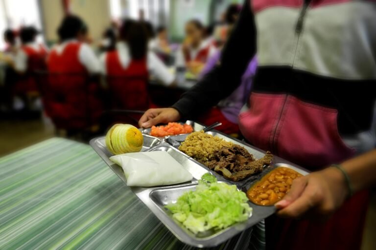 El gobierno federal autorizó, no obstante, que se pueda servir leche con mayor contenido de grasa