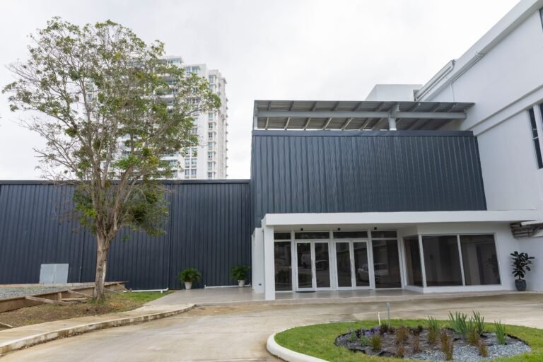 El proyecto impulsado por Ricky Newman y José Juan Barea se encuentra en etapa de preapertura tras una apuesta económica de gran escala