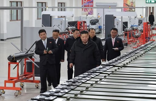 La última prueba armamentística de Pyongyang se produce cuando el presidente de Corea del Sur se dirige a China para mantener conversaciones sobre el programa nuclear del Norte