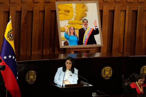 La presidenta interina Delcy Rodríguez presenta un proyecto de ley de amnistía para cientos de presos políticos y anuncia el cierre de la cárcel del Helicoide