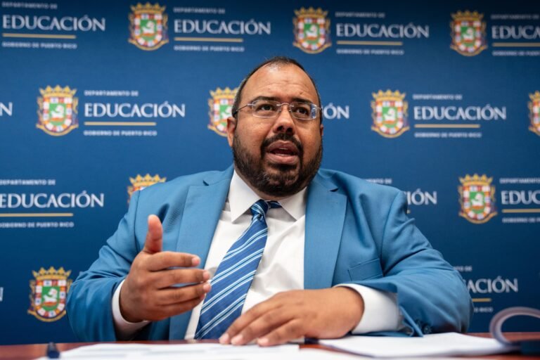 Los maestros comienzan labores mañana, y el viernes fueron citados los padres y madres, antes de que arriben los estudiantes el lunes