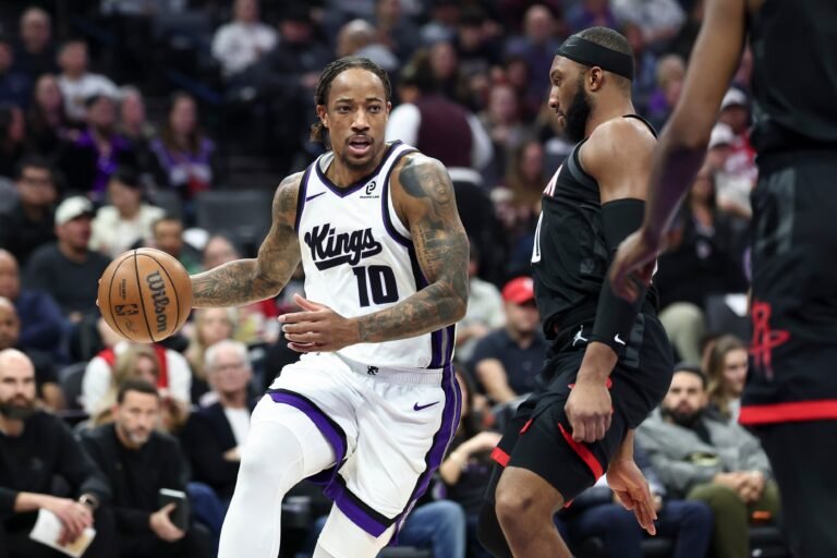 El veterano escolta se unió a un exclusivo club de legendarios jugadores de la liga