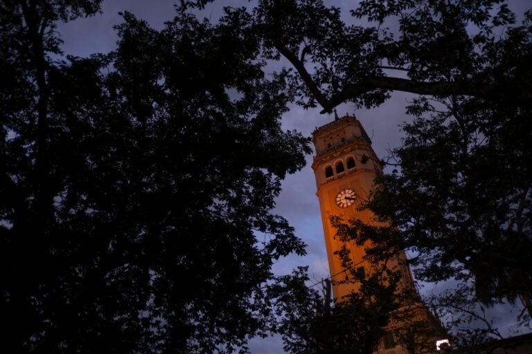 En medio de pedidos para evaluar su desempeño, la presidenta universitaria se expresa confiada en lograr cambios, como recuperar matrícula y financiamiento