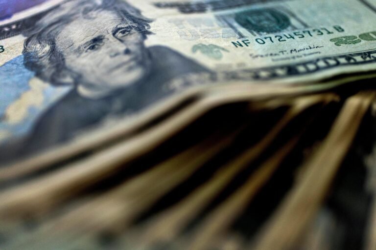 La iniciativa está ligada a los recaudos por los aranceles, pero requeriría acción del Congreso de Estados Unidos