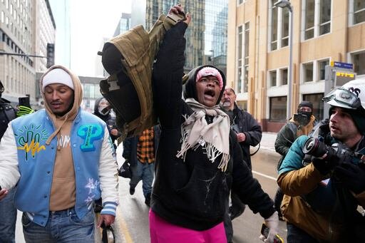 Han habido protestas diarias desde que el Departamento de Seguridad Nacional intensificó la represión en las Ciudades Gemelas de Minneapolis y St. Paul