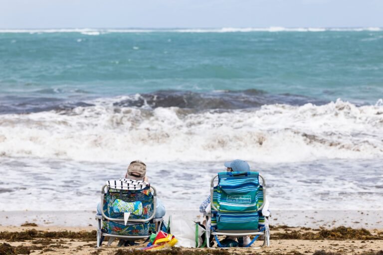 Las condiciones marítimas se tornarán peligrosas, por lo que el Servicio Nacional de Meteorología emitió varias advertencias