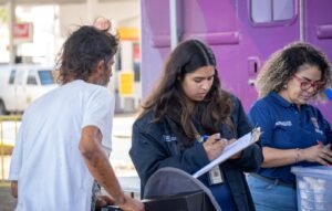 Durante las jornadas se ofrecen evaluaciones de trabajo social, servicios de enfermería y atención primaria de salud