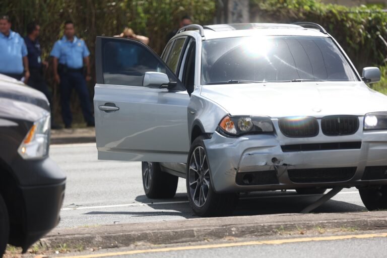 Los hechos se registraron a plena luz del mediodía de ayer, cerca de una universidad en San Juan