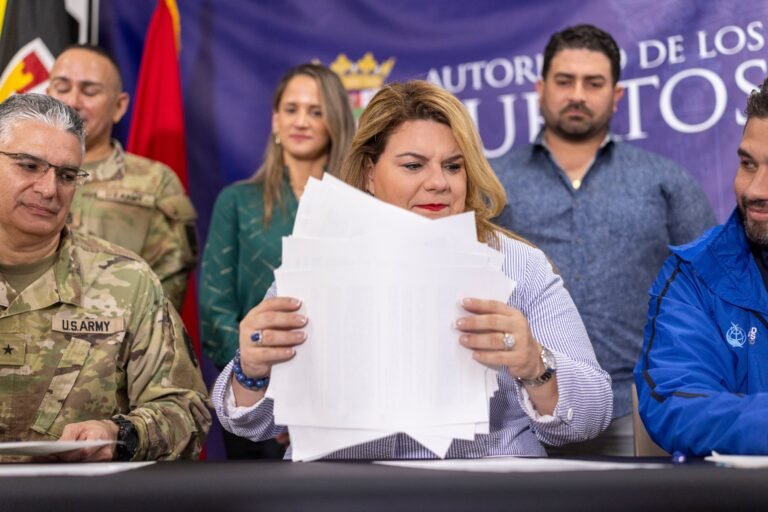 “Voy a leerlo”, dijo la primera ejecutiva al preguntársele si lo firmará