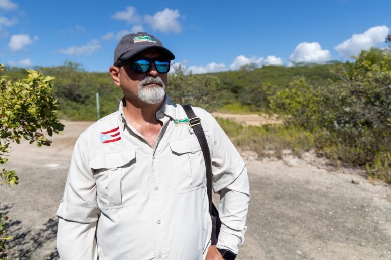 El crimen ocurrió la noche del 15 de julio de 2025 frente a la residencia del conocido líder ambiental en el municipio de Yauco