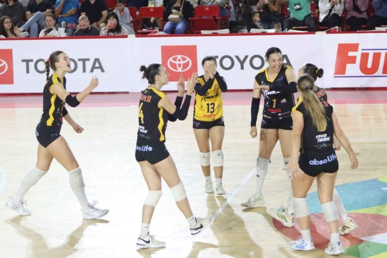 En la jornada del sábado también hubo triunfos para San Juan y Ponce en la acción del voleibol superior