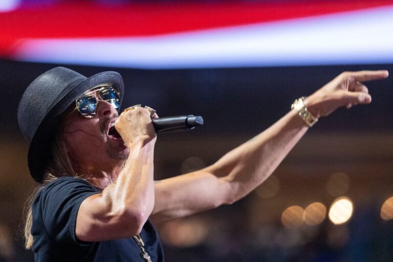 Kid Rock, Brantley Gilbert, Lee Brice o Gabby Barrett fueron los artistas que actuaron durante el evento organizado por “Turning Point USA”