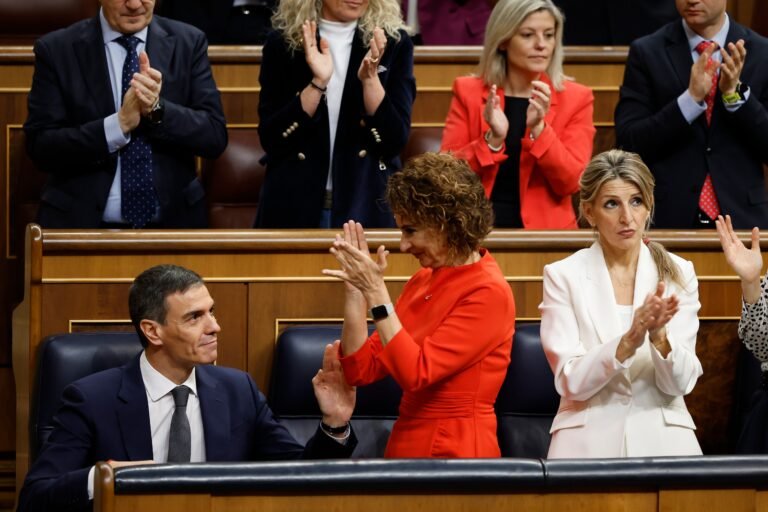 Pedro Sánchez contestó aludiendo a la situación en Estados Unidos