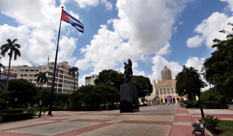 También se cancelaron otros eventos culturales y científicos pautados para esta semana